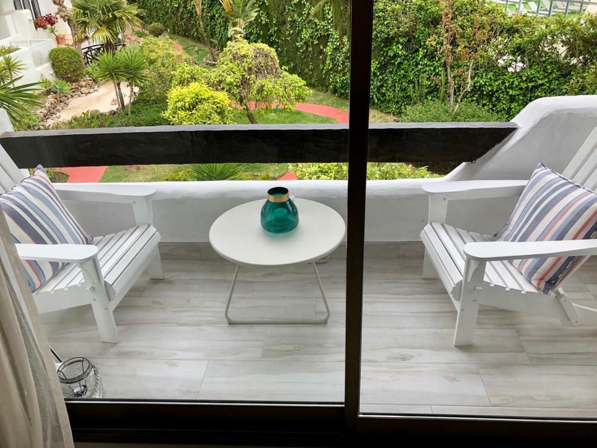 Luxury Apartment In La Isla, Walking Distance To Puerto Banus Marbella Eksteriør bilde