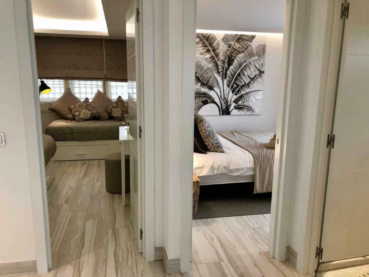 Luxury Apartment In La Isla, Walking Distance To Puerto Banus Marbella Eksteriør bilde